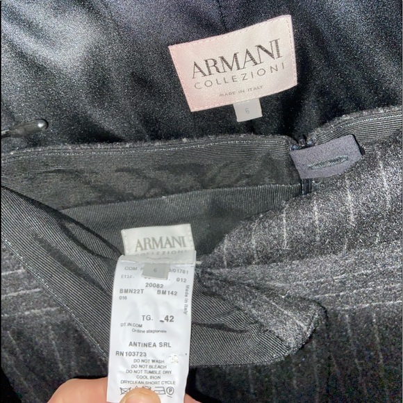 Armani Colllezioni dress - Picture 5 of 5